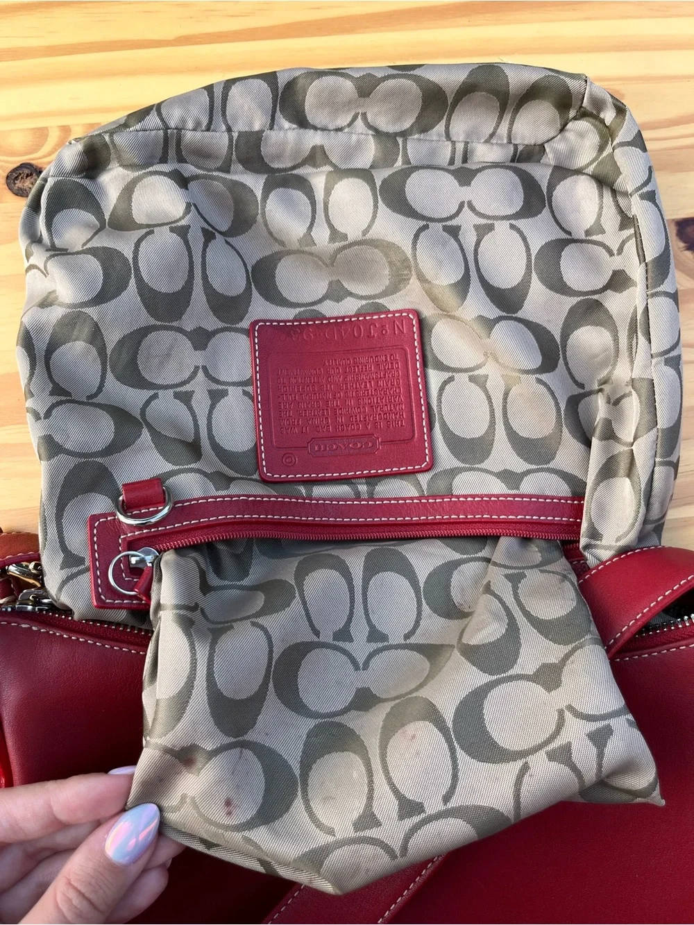 Vintage Coach Red Leather Crossbody Timeless Women's Shoulder Bag